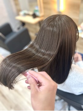 アグ ヘアー ミロ 本厚木店(Agu hair milo) ラベンダーアッシュ×ULTOWA 〇本厚木