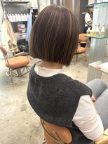 ユイマァル 岡山店(YUIMARL)&nbsp;ハイライト×切りっぱなしボブ
