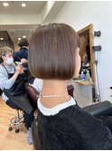 白髪ぼかし/イメチェンヘアスタイル/前髪カタログ/ショートボブ