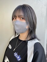 デザインカラーハイライトウルフバレイヤージュブリーチ
