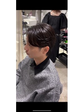 ミリ(milli Produce by ITAKURA) 毛流れセンターパート