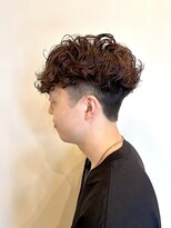 フラテロ(fratello)&nbsp;刈り上げ　パーマ