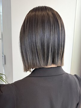 ノード(NODE) 栄ハイライト透明感耳掛けボブスタイル