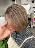 ハイライト白髪ぼかしダブルカラーインナーカラーショートボブ