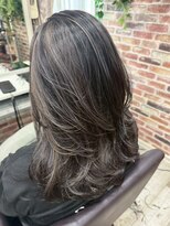 マギカ 横須賀久里浜店(Magica)&nbsp;レイヤー×インナーカラー