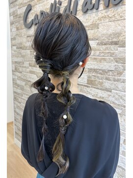 カペリ デ アーテ(Capelli di arte) ツインあみおろし