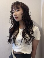クペウイビ 心斎橋(cope'u yive)&nbsp;黒髪グレーベージュレイヤーロングアッシュカラー前髪パーマ