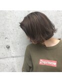オリーブアッシュ×ハイライト　切りっぱなしボブ
