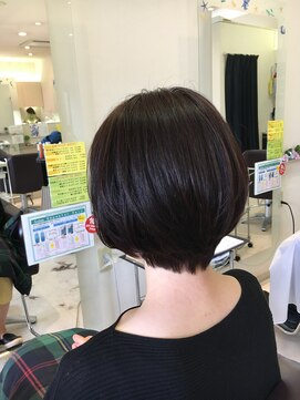クール ヘアー ギャラリー 神明町店(COOL Hair gallery) ひし形美シルエットショート