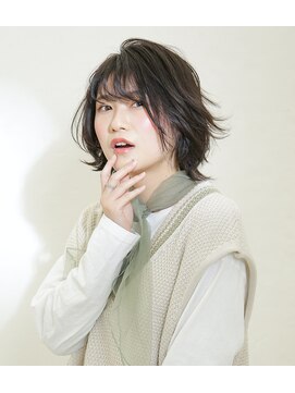 フィールエー レキシントンプラザ店(feel.a) ☆ウルフショート☆アディクシーカラー☆ウルツヤカラー☆