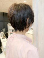 キャアリー(Caary)&nbsp;福山市　丸みエアリーショートボブなら人気キャアリーcaary