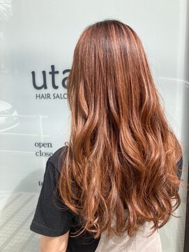 ウタ(uta) ロング　カラー　巻き髪