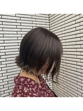 オル(Olu) 【MIZUKI 】切りっぱなしボブ