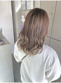 【EIGHT 豊崎】お客様スタイル_ハイライトグレーアッシュ
