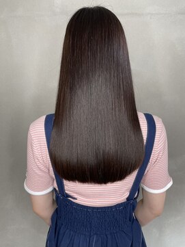 フェアリーテール 高坂店 髪質改善でうる艶ロング