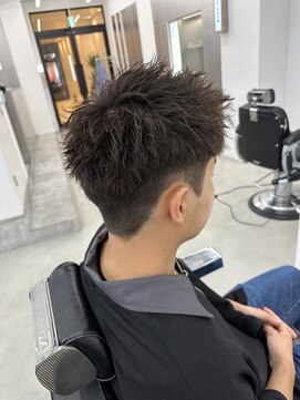 ロンド ローガン 名駅(Lond LOGAN) ツイストパーマ　メンズカット　名古屋　眉毛