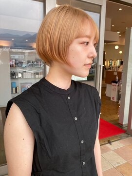 コワファースト 別府 ミニボブxゴールドベージュ