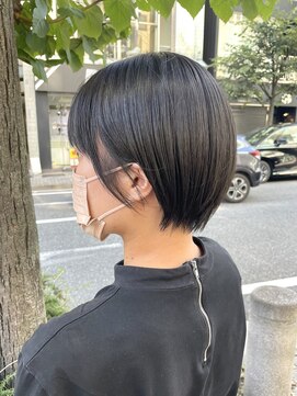 アンビエンテ(ambiente) 暗髪　コンパクトショート【坂根】