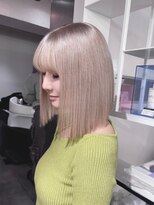 ベレーザ 渋谷(BELEZA)&nbsp;12317艶髪ホワイトブロンド切りっぱなしボブ韓国マロンベージュ