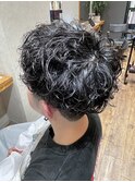無造作で上品に仕上げるパーマスタイル