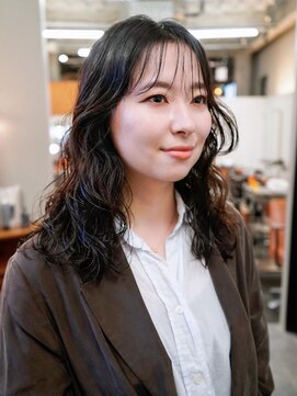 ニール 名古屋 伏見 丸の内(NEELU) 【NEELU_ging】コテ巻き風緩めパーマ