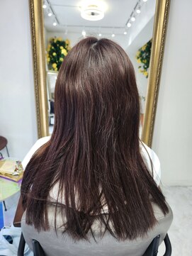 ココベロビビ(cocoBELOvivi) うねりもきれいに酸性縮毛矯正
