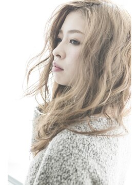 ミエル ヘア 新宿(miel hair) 【miel hair新宿】イルミナハイライトグレージュ