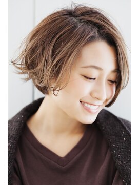 リル 7F 銀座(Rire) 【Rire-リル銀座-】くせ毛風☆王道シルエットショートボブ