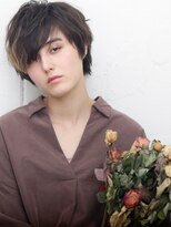 アトリエパーランプ(Atelier par LAMPE)&nbsp;インナーカラーアシンメトリー斜めバングショートウルフc2