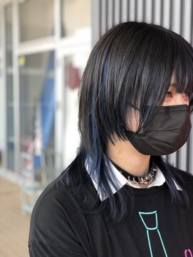 フェニーチェ オン ザ ビーチ(FENICE on the beach) ウルフカット×インナーブルー