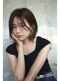 ベージュインナーカラー×レイヤーボブ