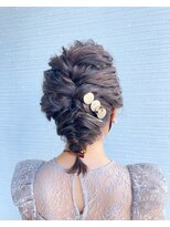 アパートメントヘアー ゆるヘアアレンジ