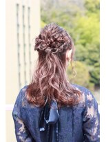ビアージュ(Viage)&nbsp;#ヘアアレンジ #ハーフアップ #編み込み #ヘアセット #三つ編み