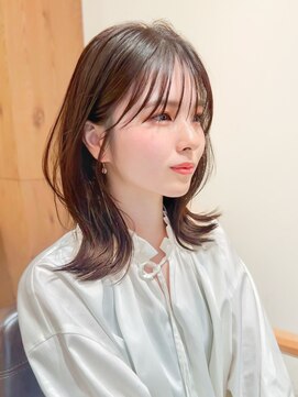 ルエ(rue) 大人可愛い20代30代40代小顔ウルフレイヤーボブ丸みショートボブ