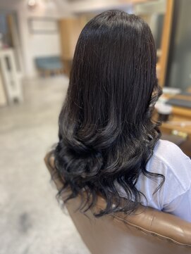 フツーロ 栄(FUTURO) プルエクステ　エクステ　黒髪　こ