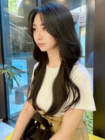 シティ(CITY)&nbsp;ロングレイヤーカット オリーブグレージュ 韓国ヘア 後毛 東垂水