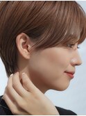 セミディカールシアーカラー姫カット耳かけショートボブ大人女子
