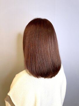 ブロッサム 東久留米店(Blossom) 外ハネヘルシースタイルショコラアッシュふんわり丸みカール