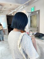 キャンバス バイ ネオリーブ 横浜西口(Canvas by neo.)&nbsp;切りっぱなしボブ ネイビーブルー ブリーチカラー sn