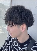 ツイストスパイラルパーマツイストパーマメンズパーマ刈り上げ