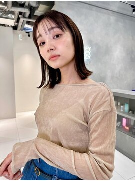 サンバレー(SUNVALLEY) 愛され外ハネボブシースルーバング暗めボブ