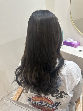 ラビス クローバー(Lovis clover) 『ゆうあ』ハイライト×インナーカラー♪♪