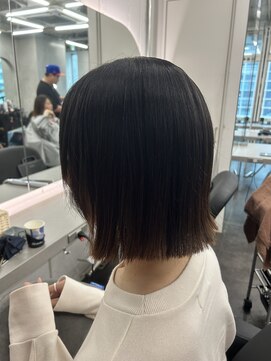 エイト 立川店(EIGHT) 切りっぱなしボブ