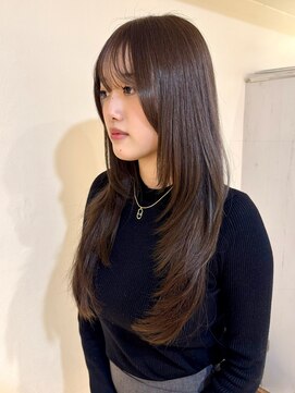 クレビアテン(CreBiA ten_) レイヤーカット　ハッシュカット