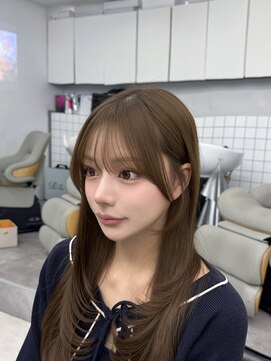 アマトウキョウ 表参道(AMA TOKYO) レイヤーカット 韓国ヘア 顔周りカット高島大登