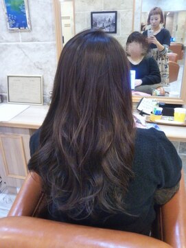 シャンティ 平岸店(Shanti) ナチュラルアッシュロング