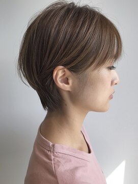 ヤエ(yae) ショート