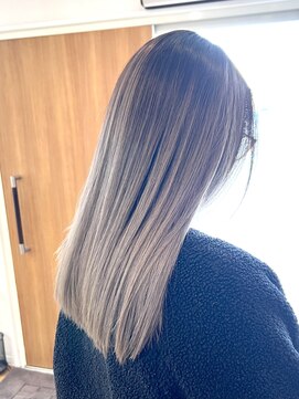 ファヴォリヘアー(favori hair) バレイヤージュstyle