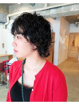 スタンド(STAND) ウルフ+パーマ