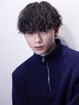 リップス 池袋(LIPPS) シャドウツイスト